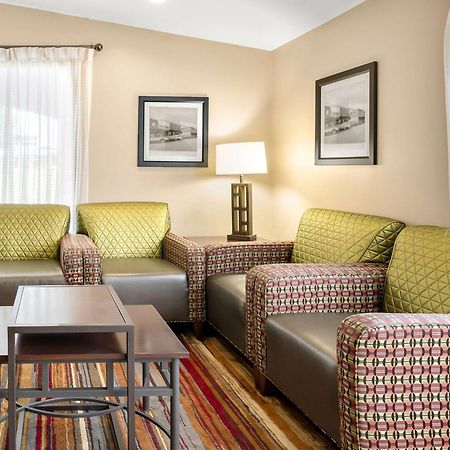 Best Western Catalina Inn Tuscaloosa Exterior photo