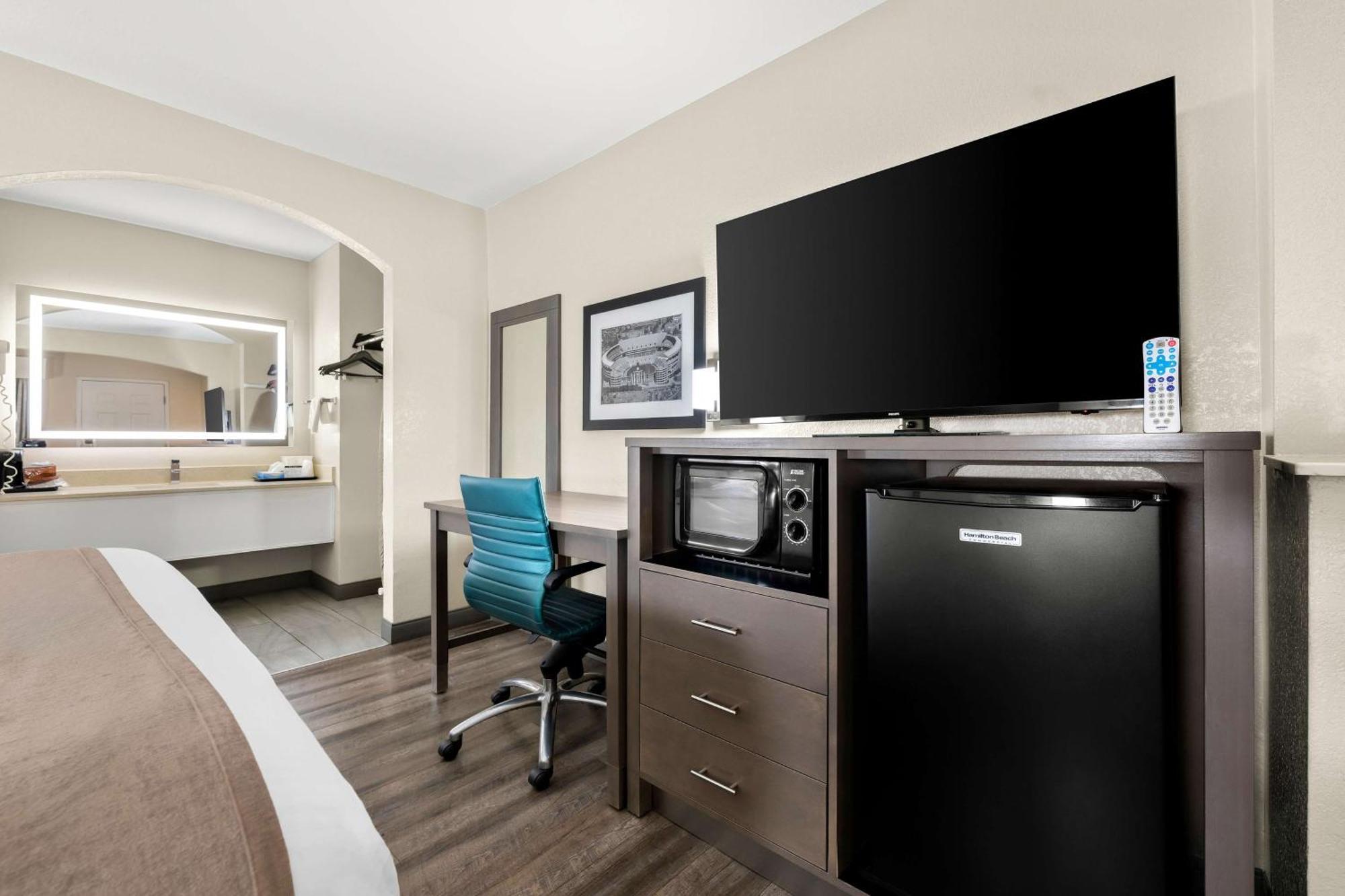 Best Western Catalina Inn Tuscaloosa Exterior photo