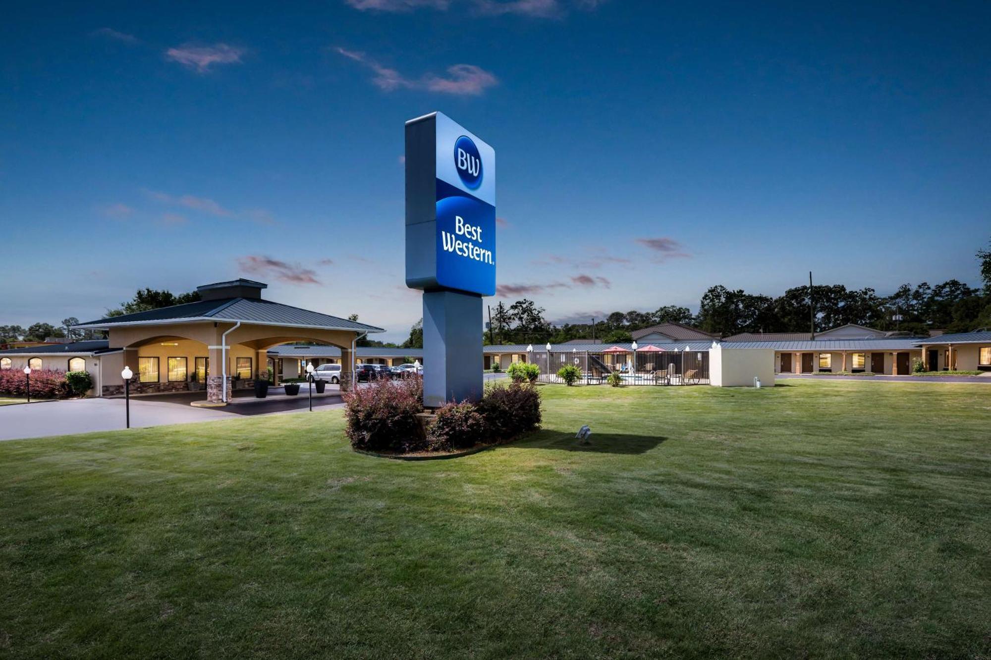 Best Western Catalina Inn Tuscaloosa Exterior photo
