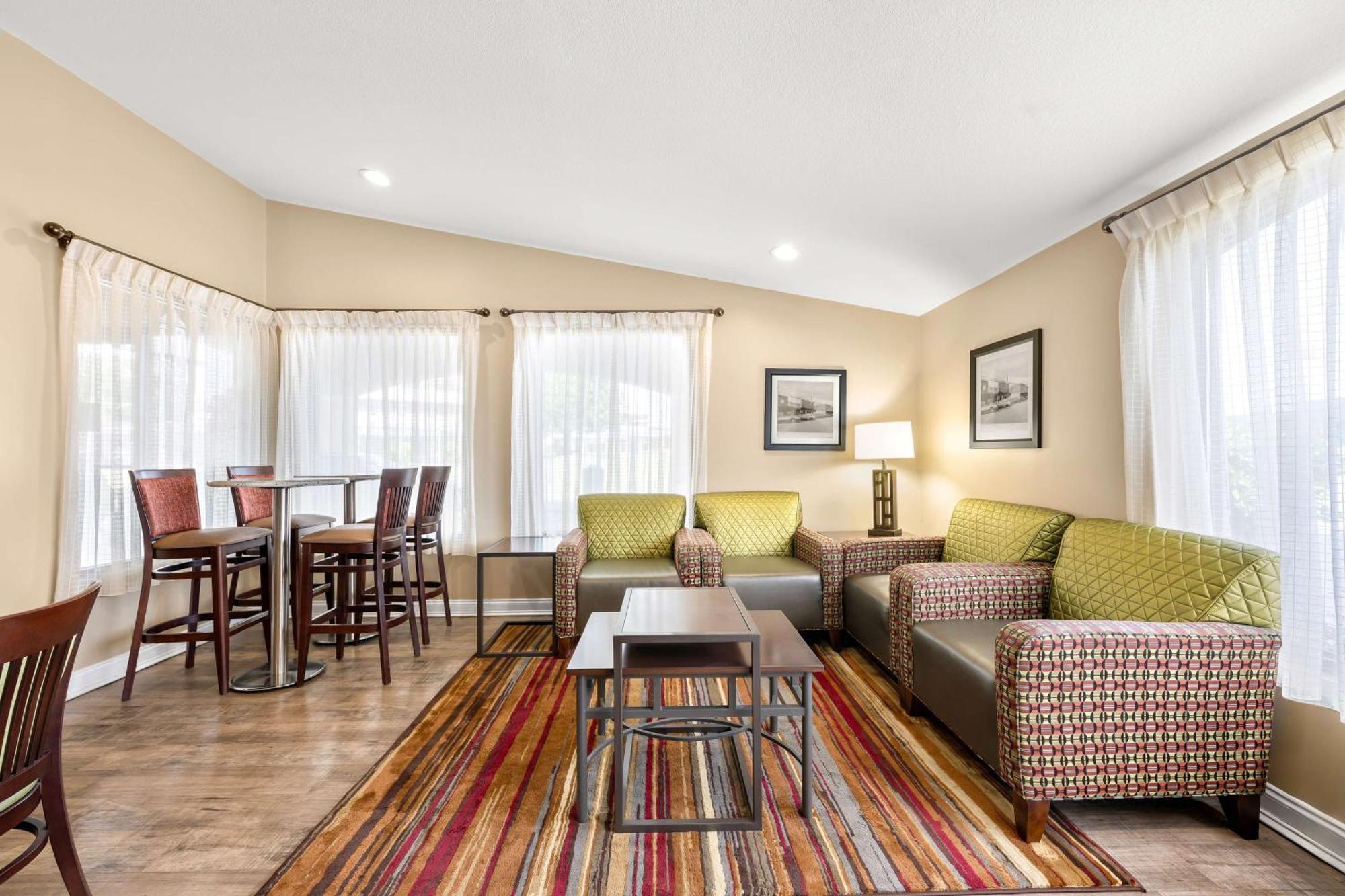 Best Western Catalina Inn Tuscaloosa Exterior photo
