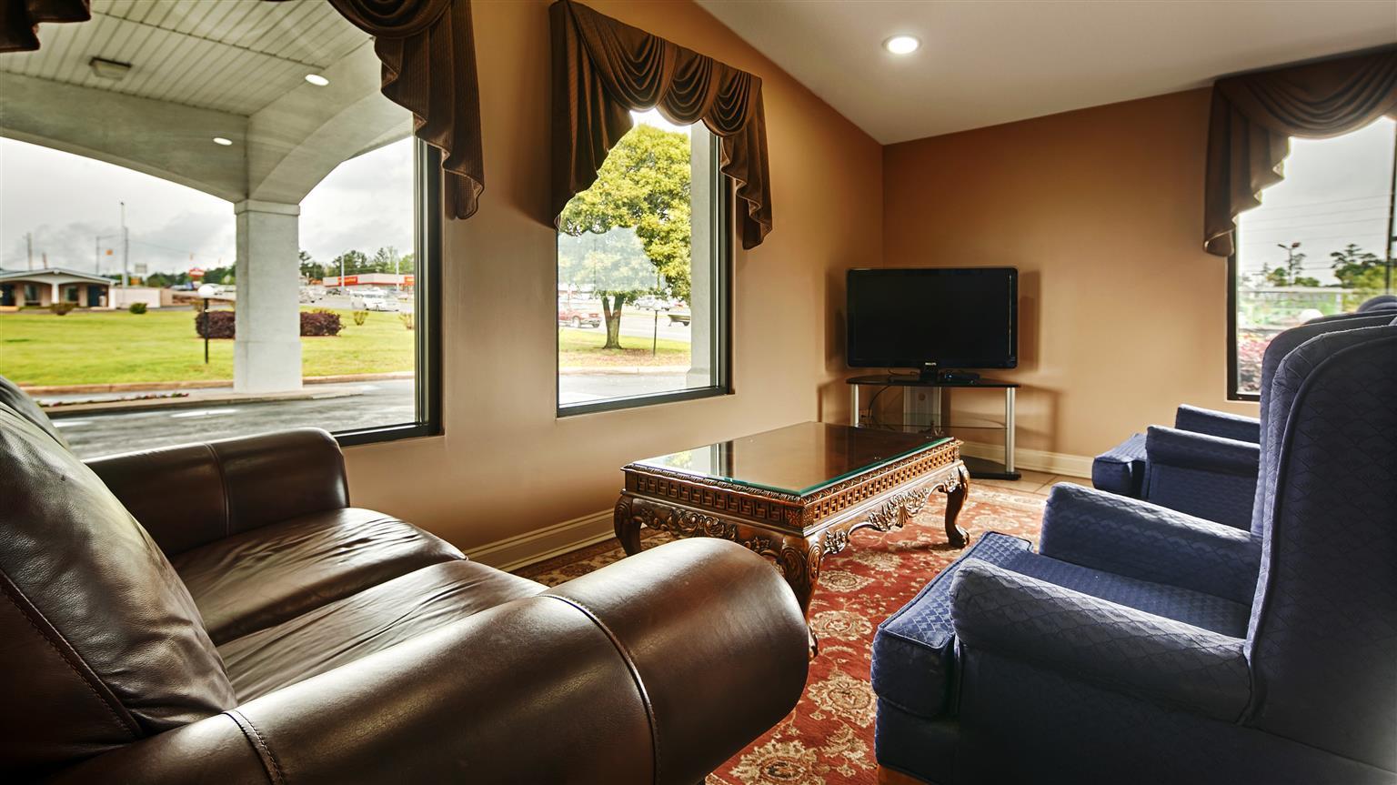 Best Western Catalina Inn Tuscaloosa Exterior photo